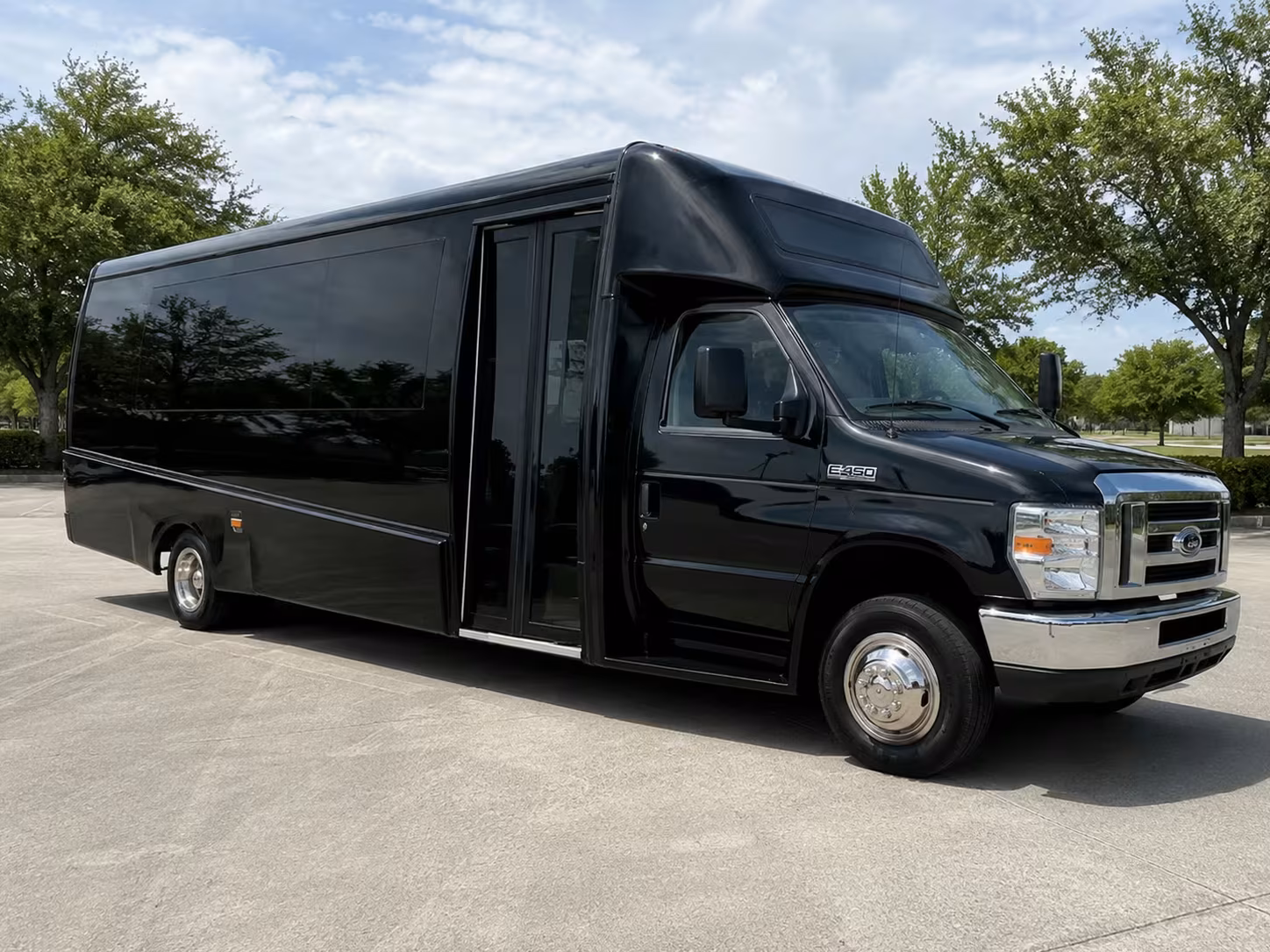 18 passenger minibus