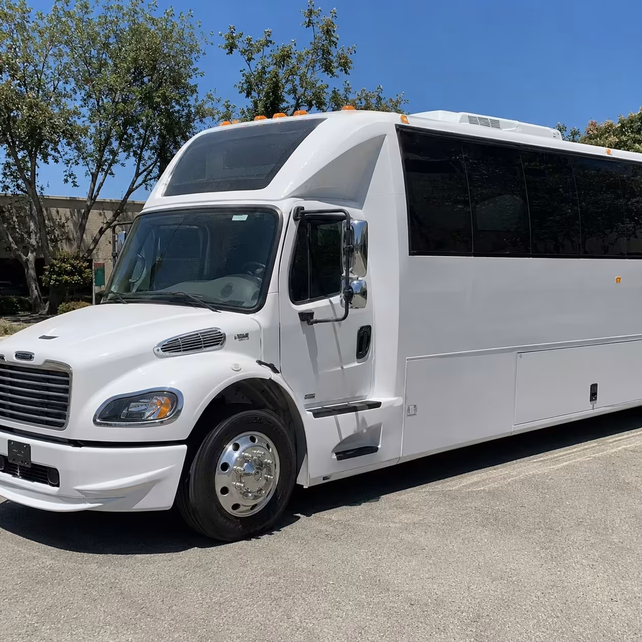 brooklyn park party bus rentals to mystic lake amphitheater