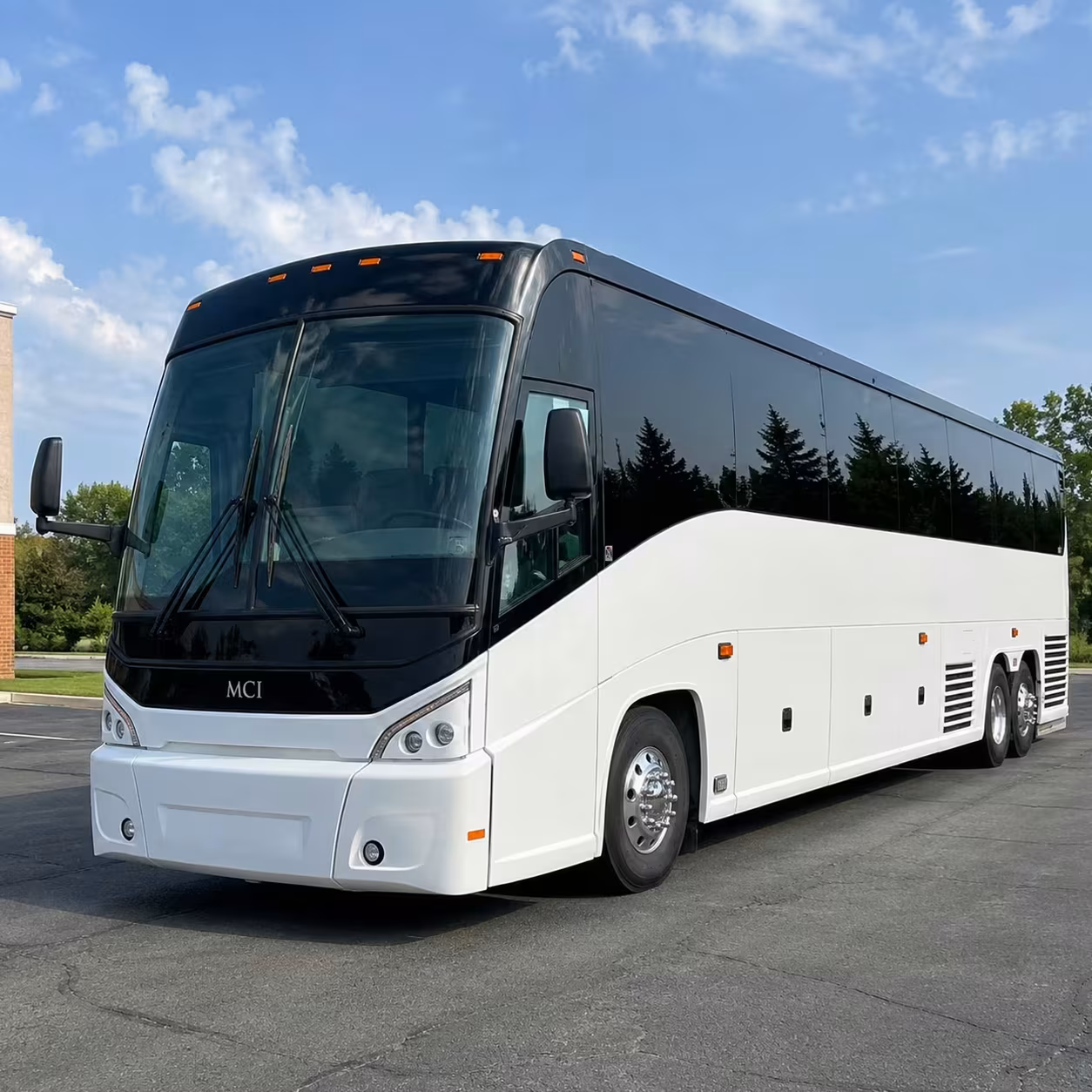 corporate event charter buses for brooklyn park conferences