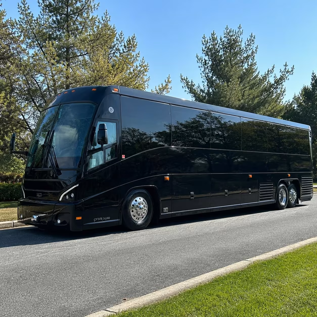 employee shuttle buses for brooklyn park employers